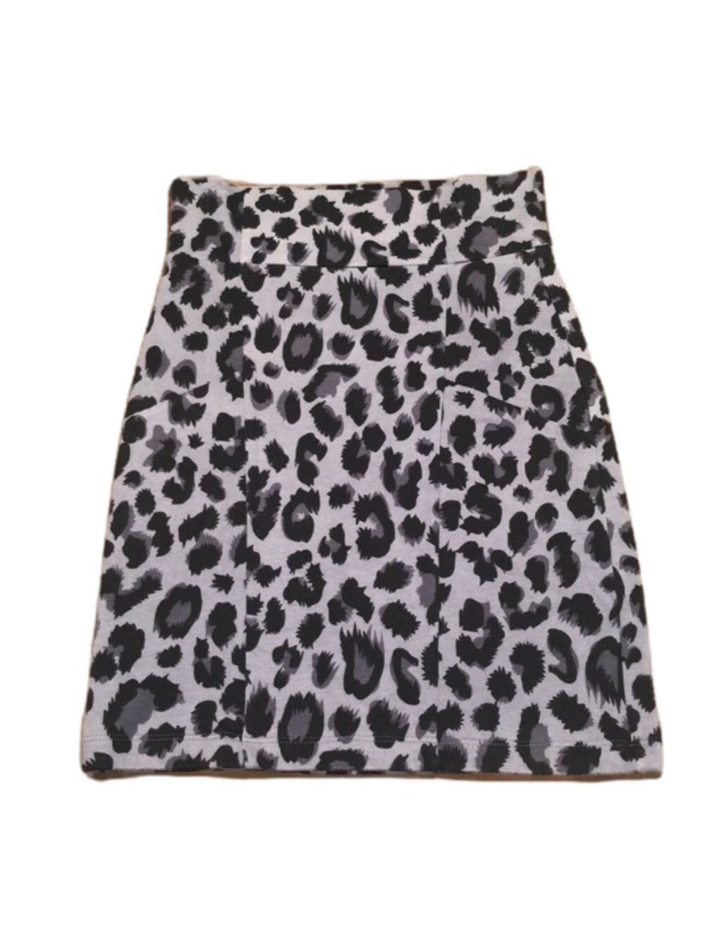 𝅺H&M DIVIDED Gray/Black Cheetah Print Body Con Skirt Size 4